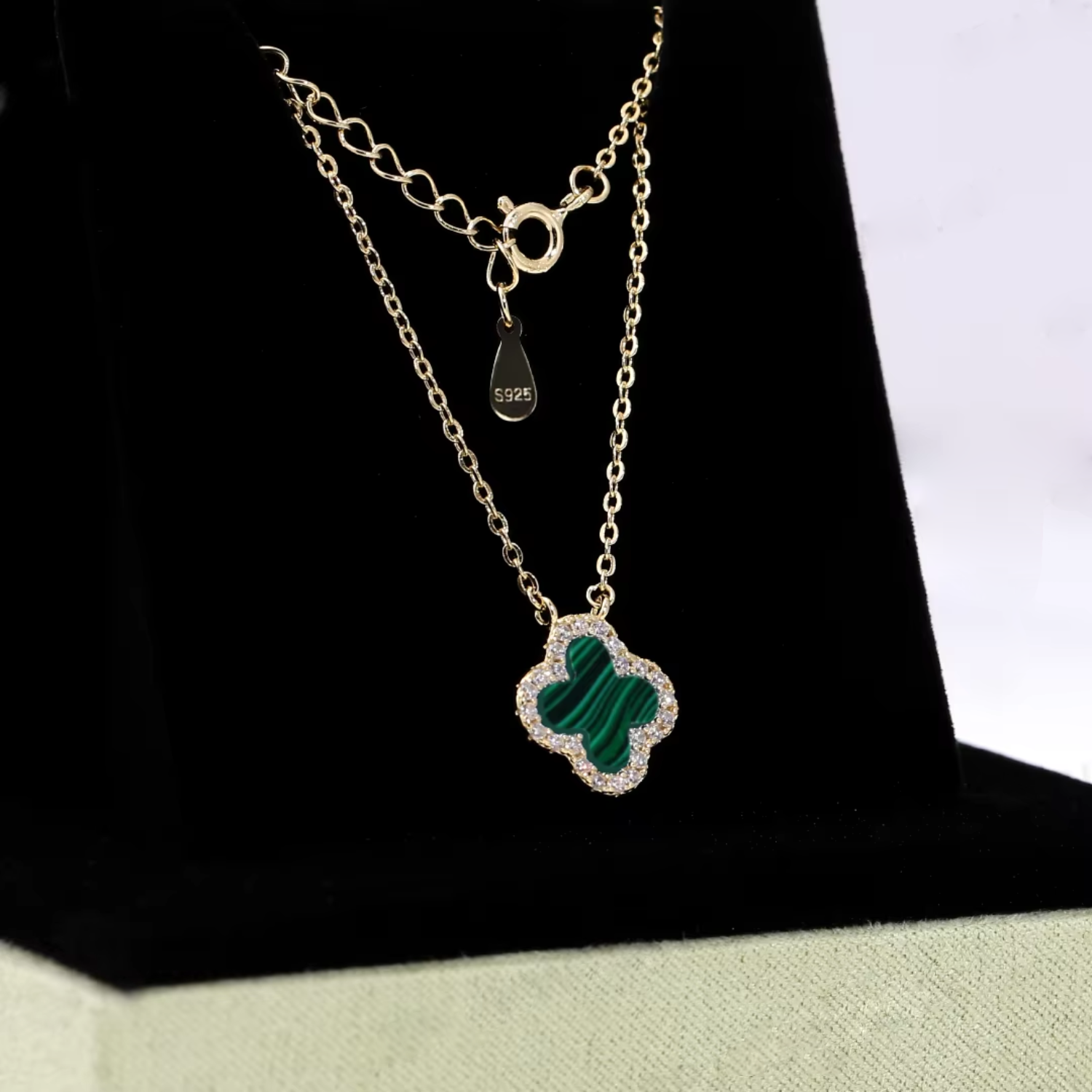 Clover Diamond Necklace