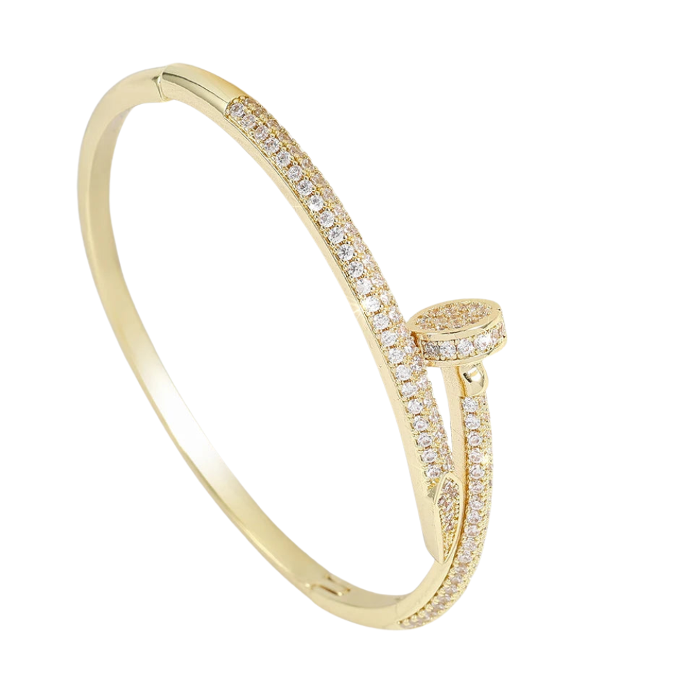 Nail bracelet with stones