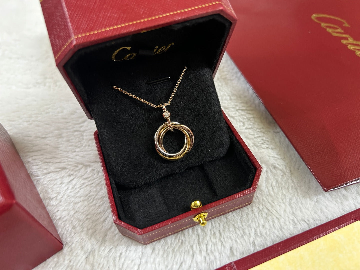 Trinity Fabienne Necklace