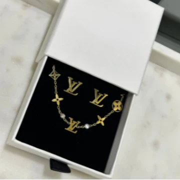 Lottie Set Gold