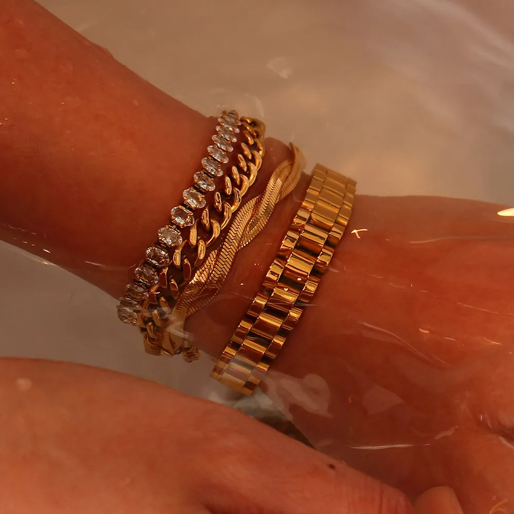 Gold bracelet