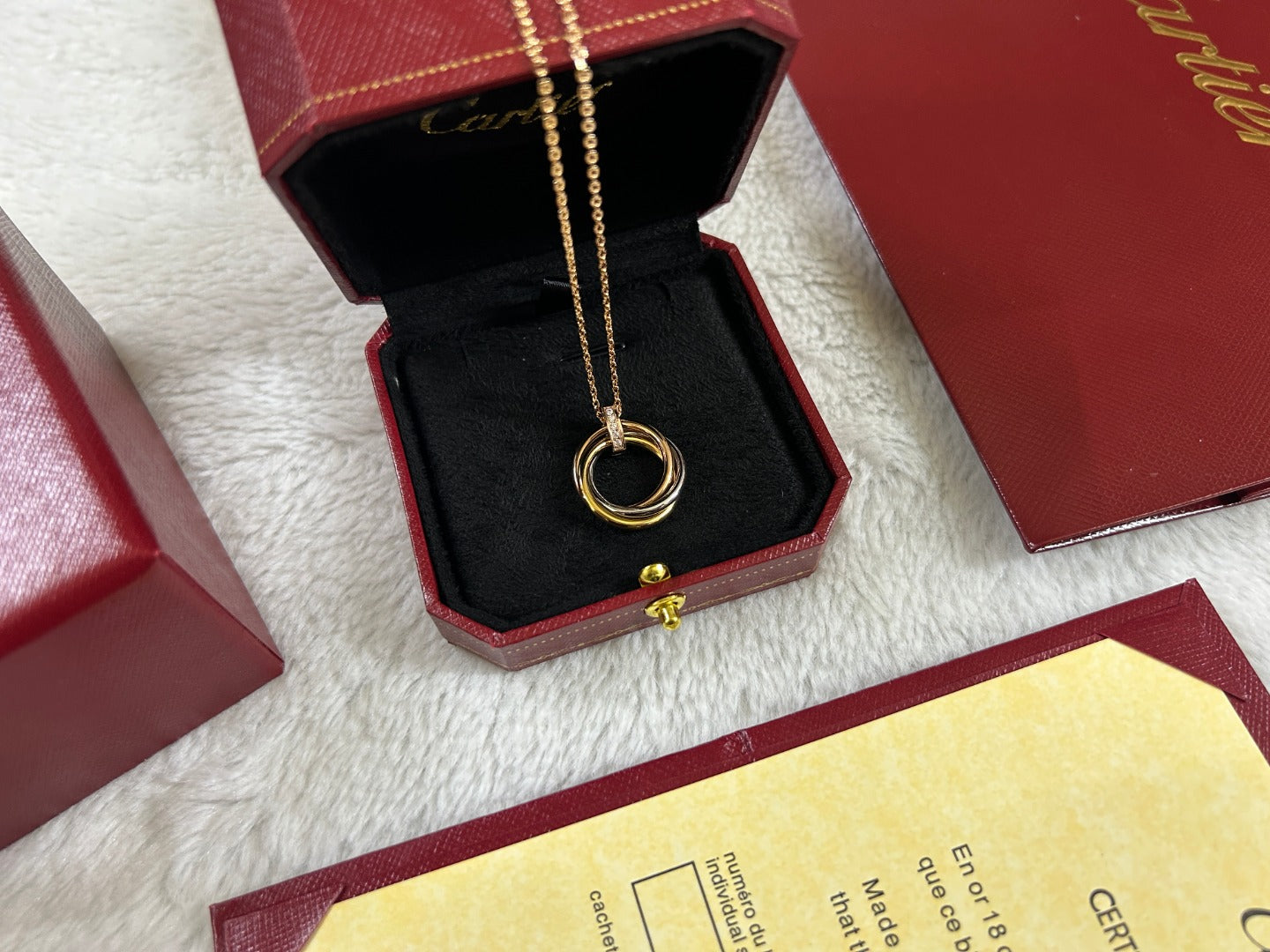 Trinity Fabienne Necklace