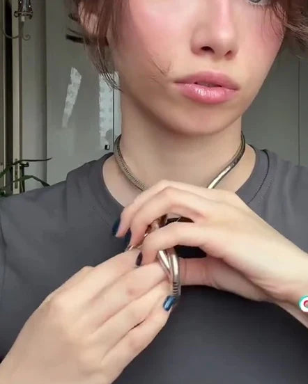 Flexible snake chain