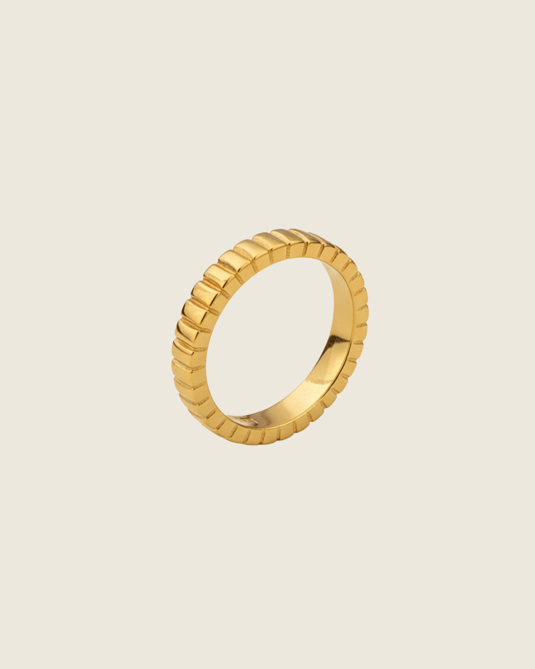 Nela Ring